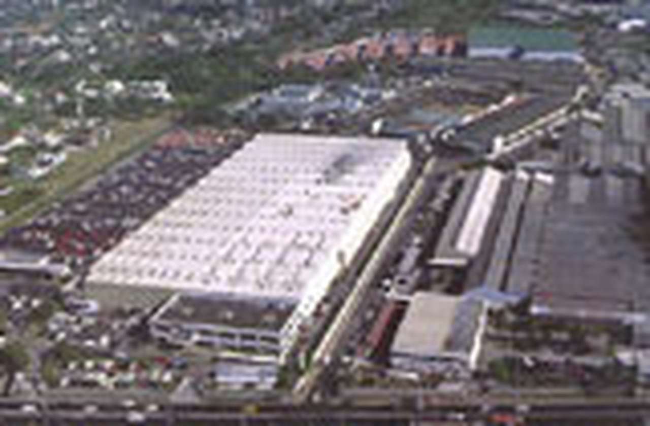 Mitsubishi продает свои владения