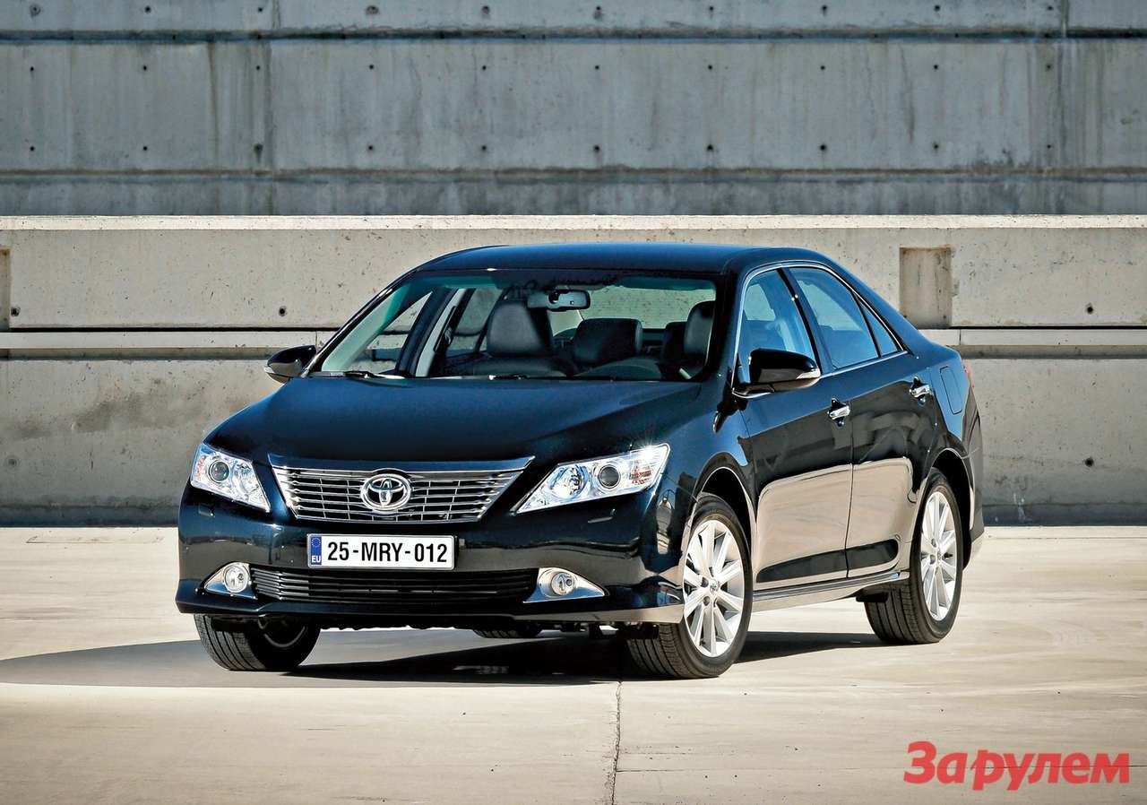 «Тойота-Кэмри», от 1 028 000 руб., КАР от 8,94 руб./км