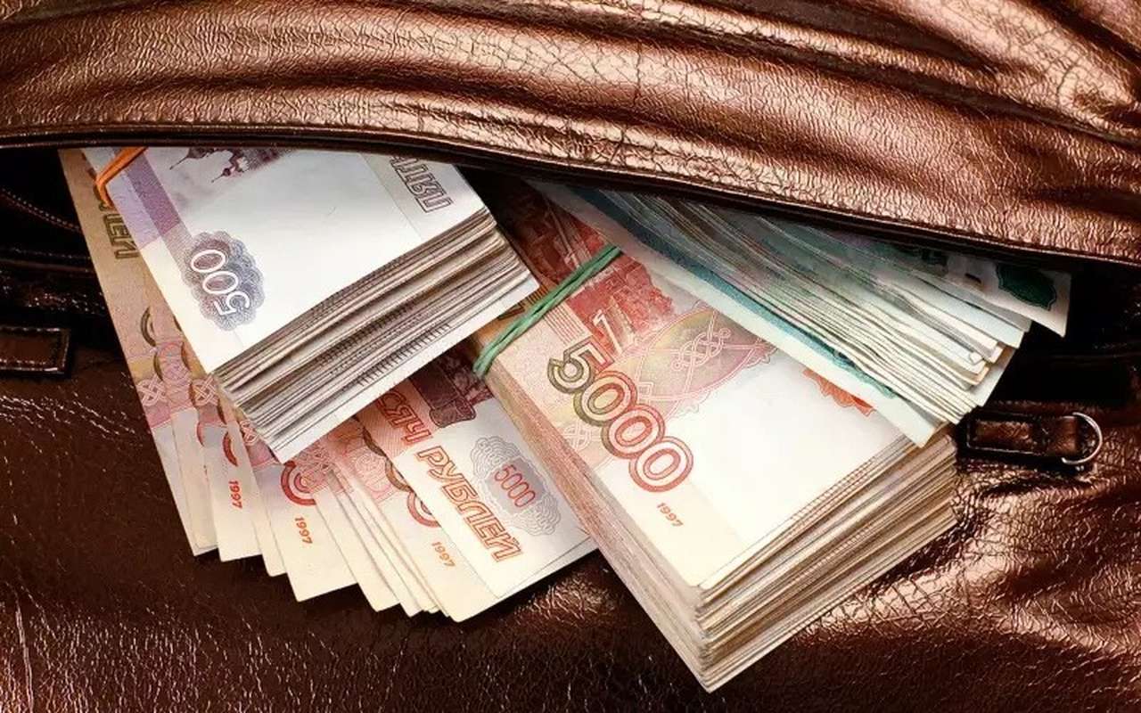 Максимальное доверие: девушка отдала незнакомцу миллион рублей