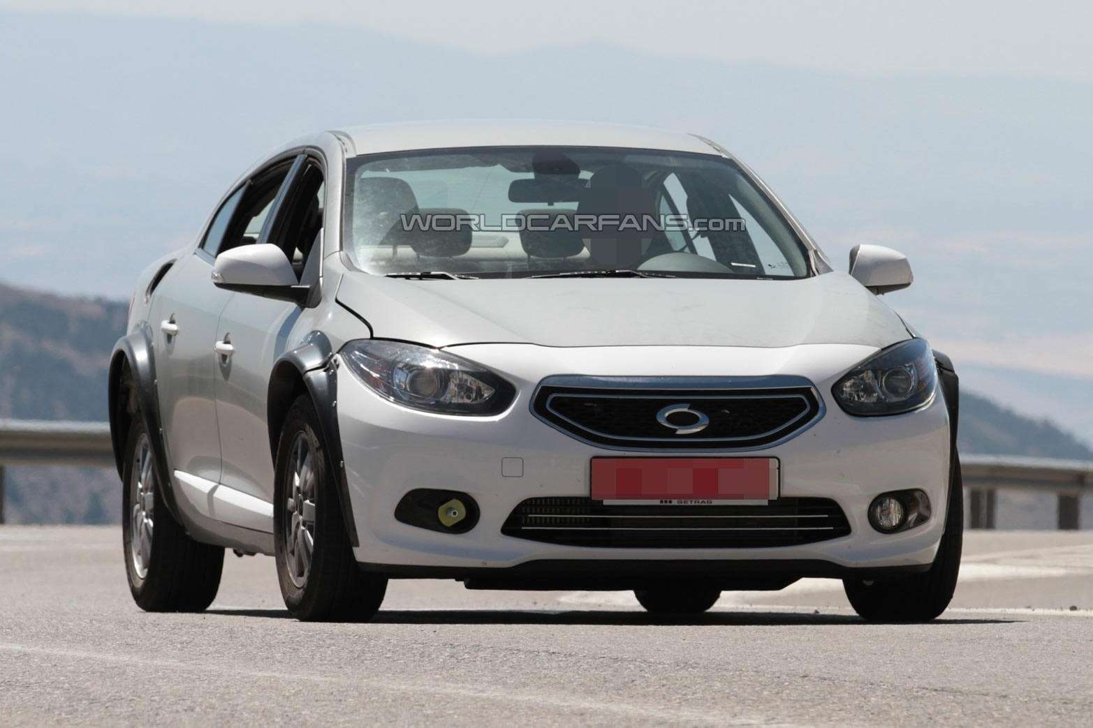 Рено флюенс 2022 новый. Renault fluence 1. Рено флюенс 2024. Рено флюенс 2024. Рено флюенс 2014 года.