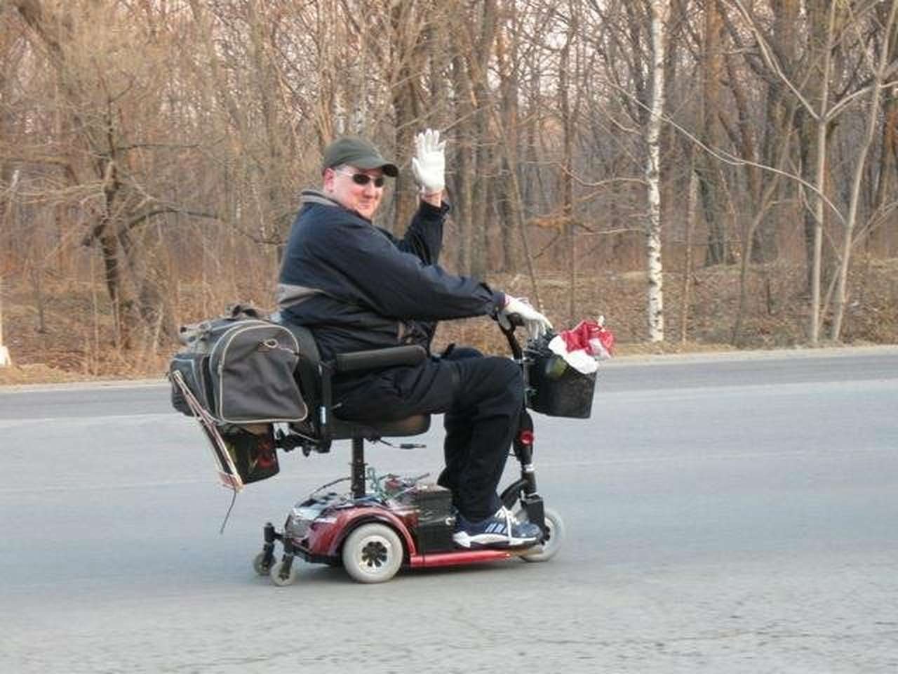 Путешествие из Владивостока в Москву на... инвалидной коляске