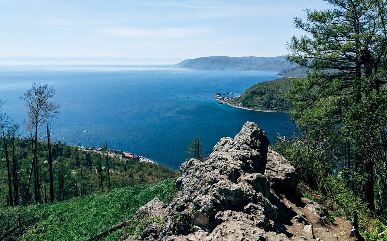 Вместо поездки на машине: на Байкал запустили круизный поезд