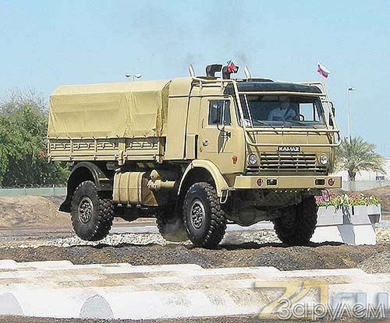 "Мустанги" в аравийских песках