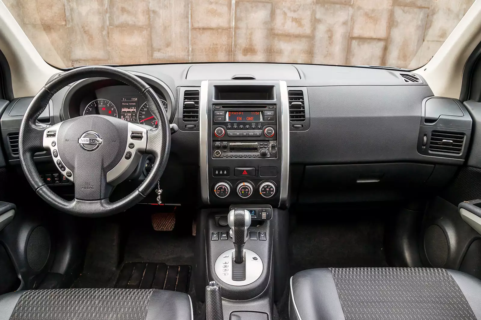 Не едет nissan x trail t30