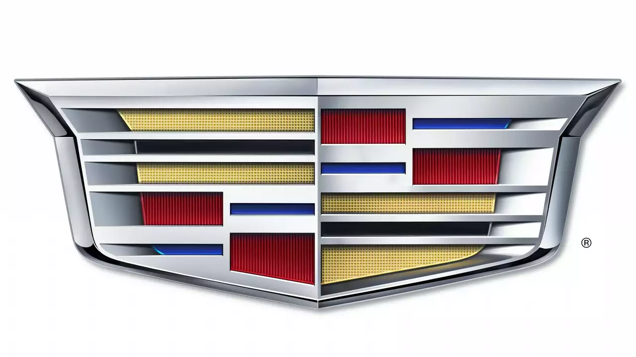 Cadillac сменил эмблему 
