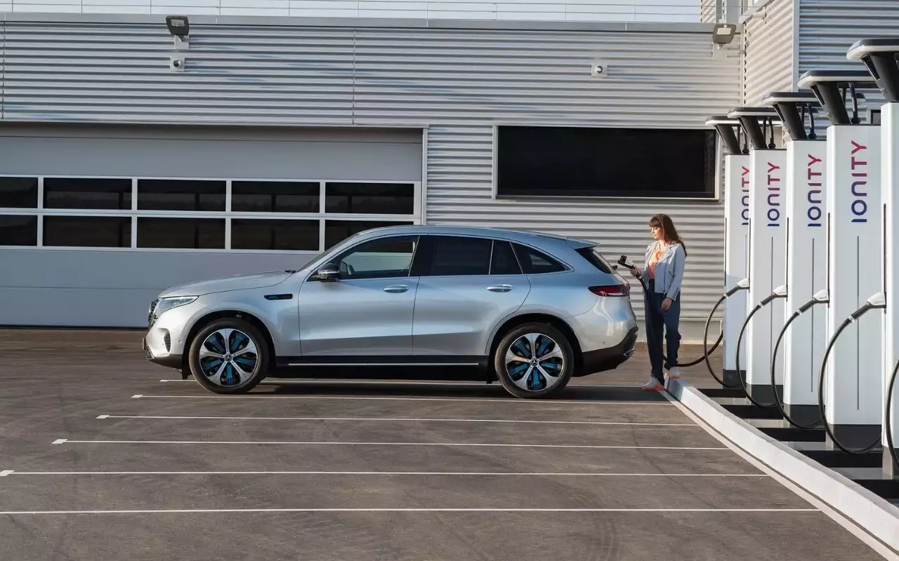 Mercedes ведет переговоры с Geely о следующем поколении своих EV