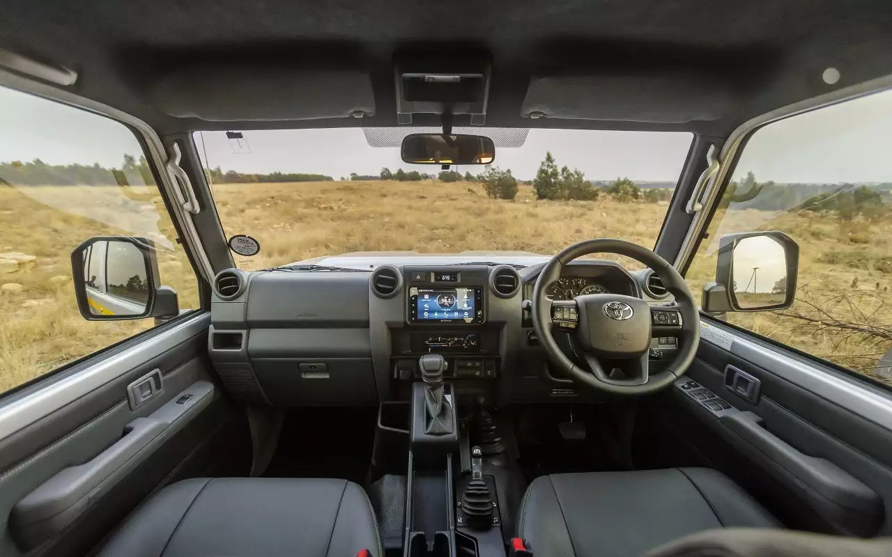 Toyota Land Cruiser 70