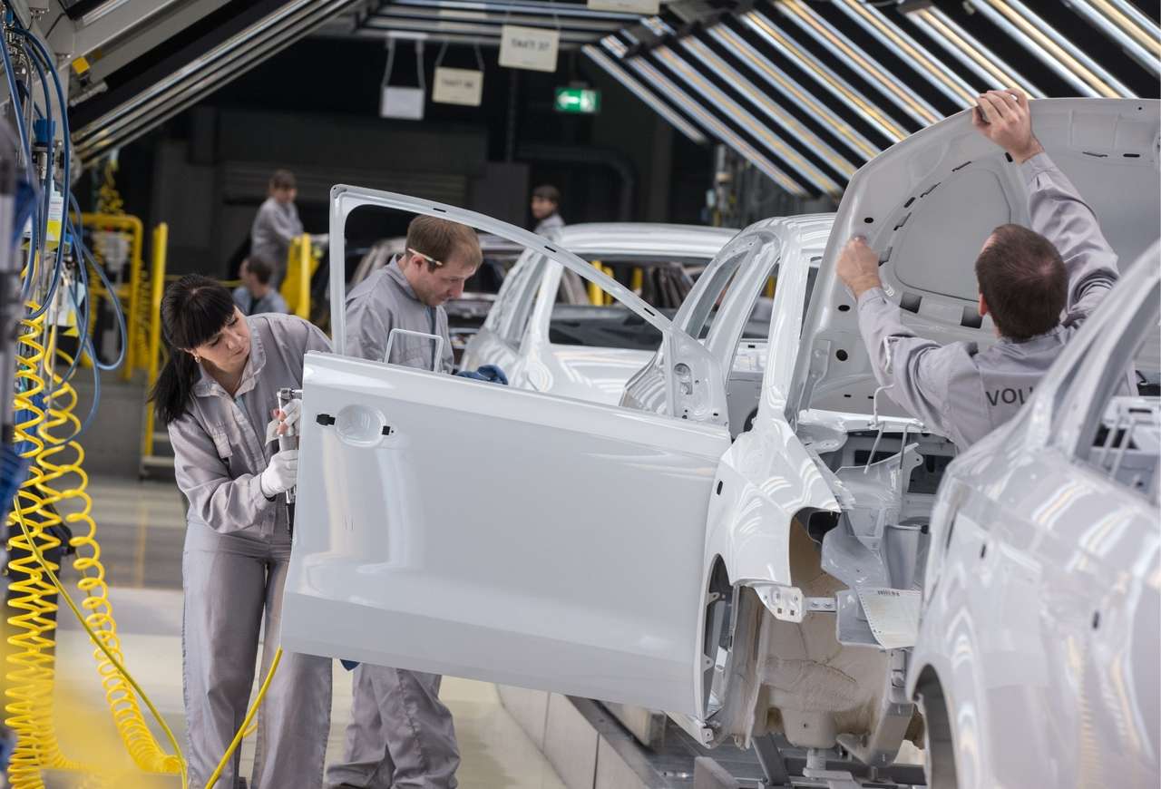 Рабочие калужского завода VW считают, что им недоплачивают