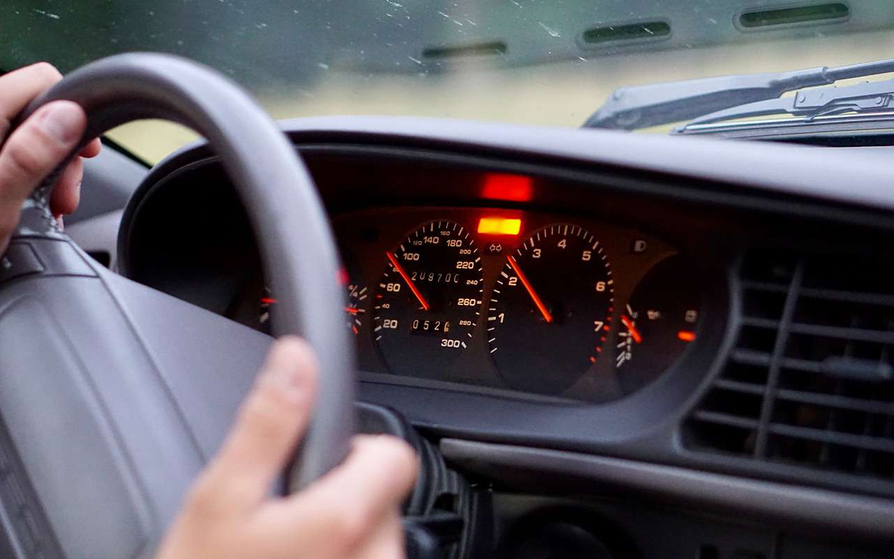 Эксперт объяснил, почему рано вводить штрафы за среднюю скорость