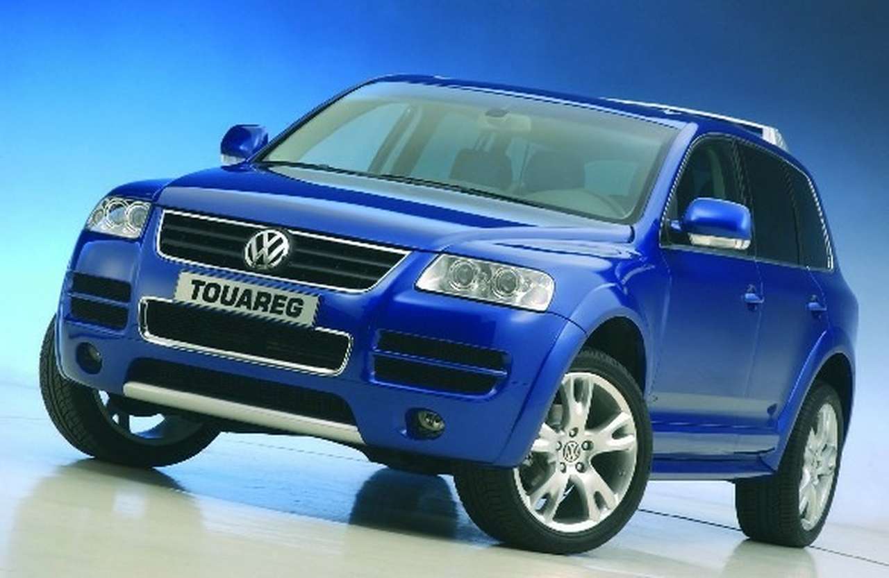 Топовый VW Touareg Executive подготовился к премьере