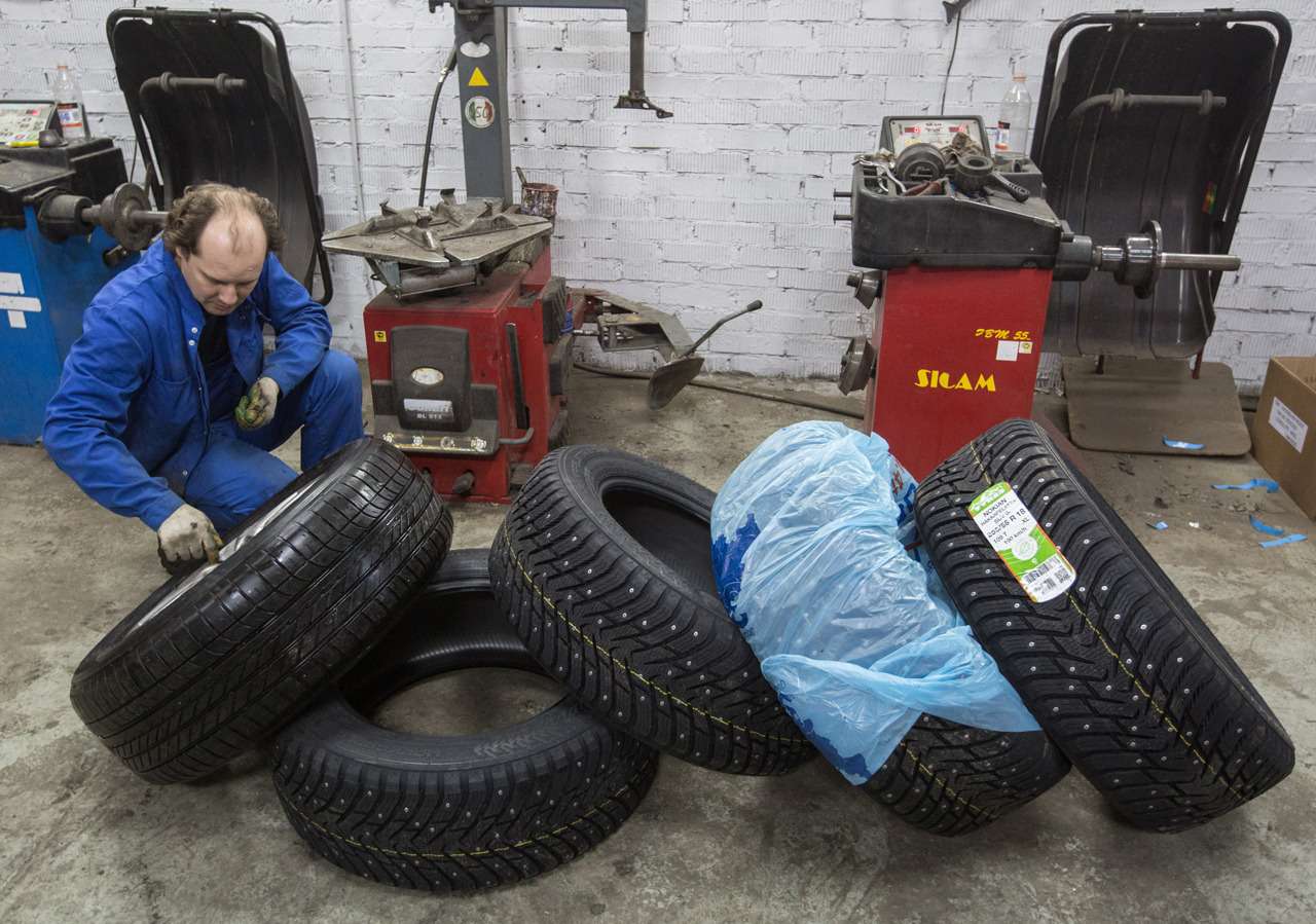 В Росстандарте рассказали, как правильно хранить шины