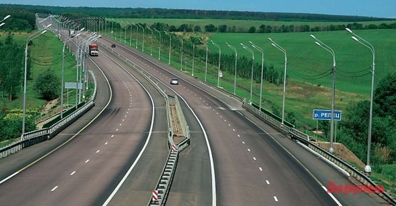 Дороги в России будут строить из цементобетона