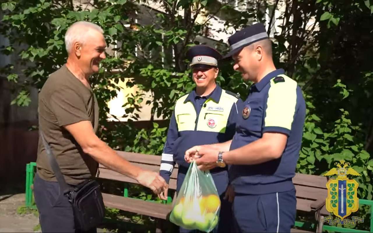 Истекающий кровью дачник пытался доехать на машине до больницы