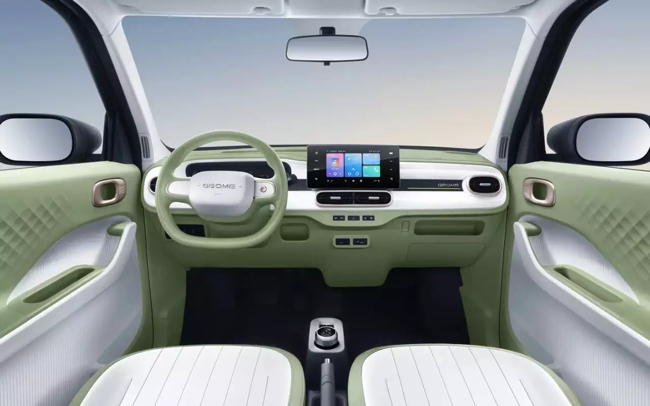 От 460 тыс. рублей: эта бюджетная новинка от Geely похожа на внедорожник