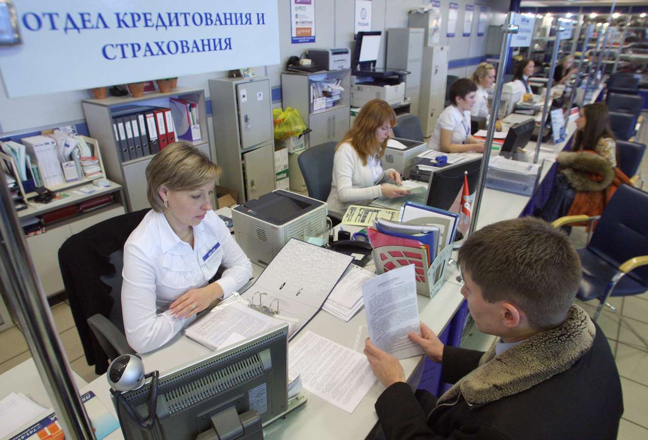 Не на свои: стало известно, сколько автомобилей приобрели в кредит