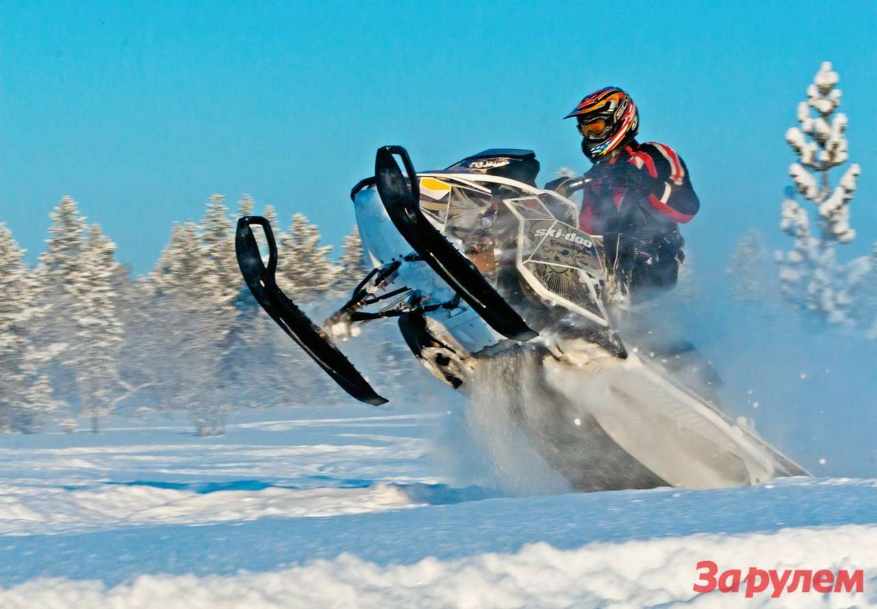 В погоне за бешеным бурундуком: спортивные снегоходы от BRP