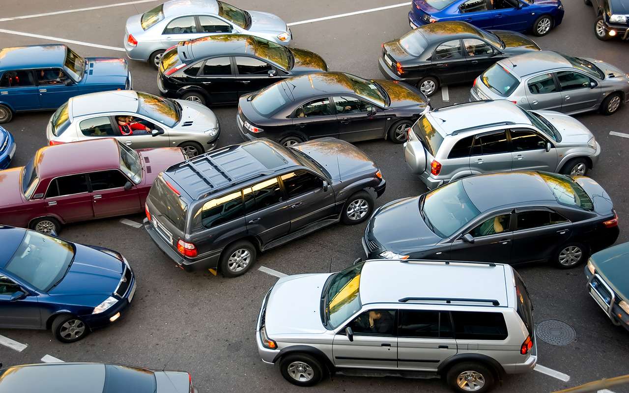 Такси, каршеринг, самокаты — что опаснее?