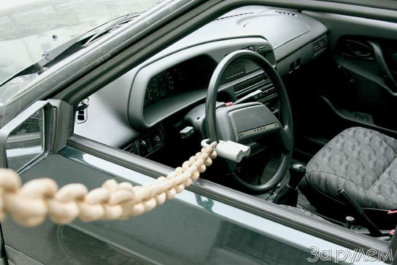 ЭКСПЕРТИЗА: Блокираторы рулевого вала "Самары". Разблокировка блокиратора