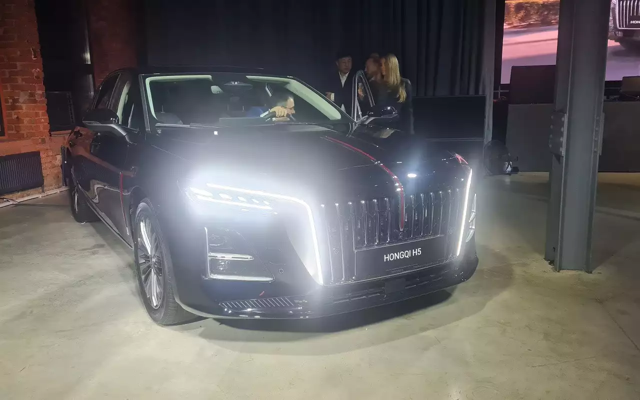 Hongqi H5