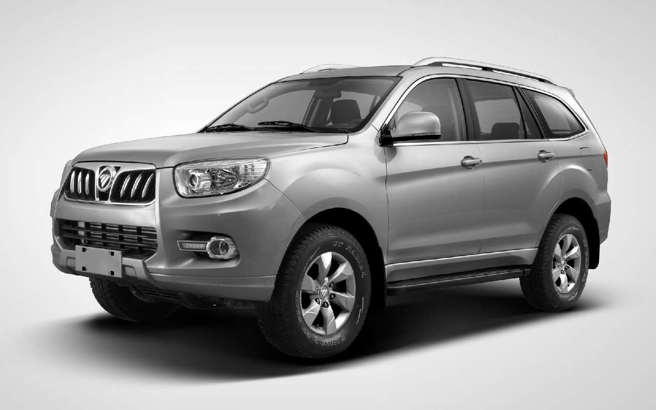 Объявлены рублевые цены на рамный внедорожник Foton Sauvana