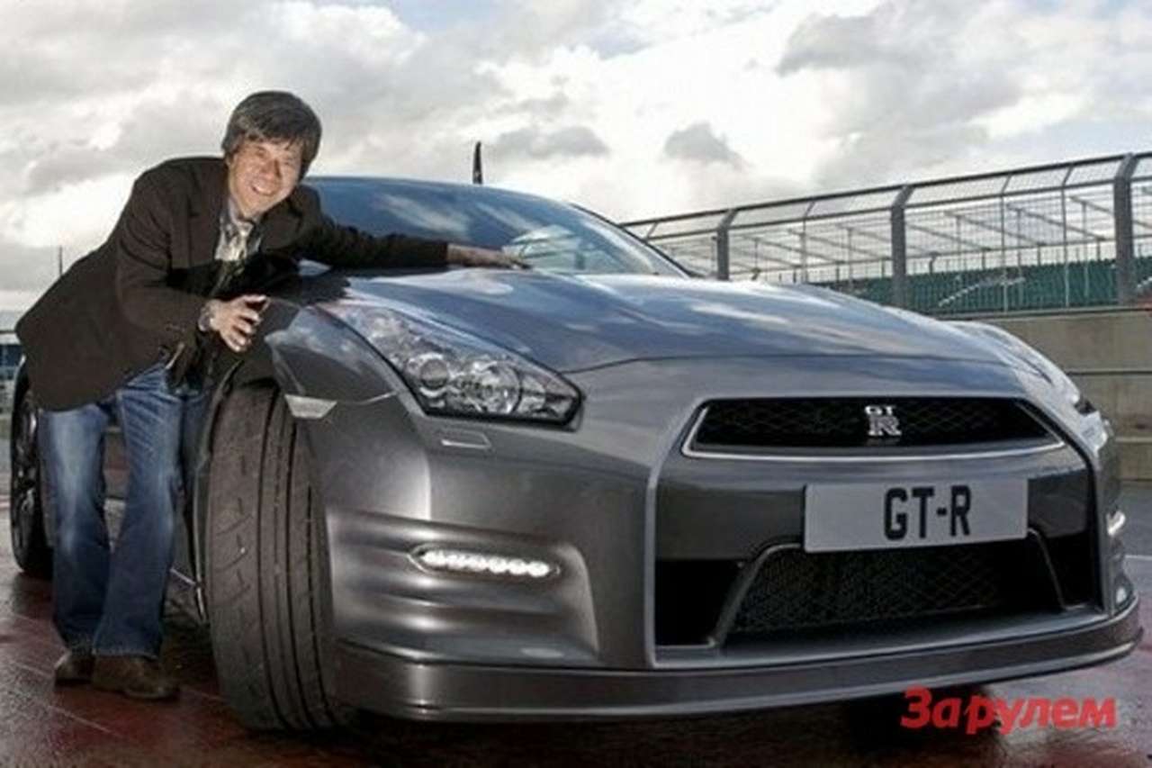 Nissan GT-R еще раз обновится и получит открытую версию