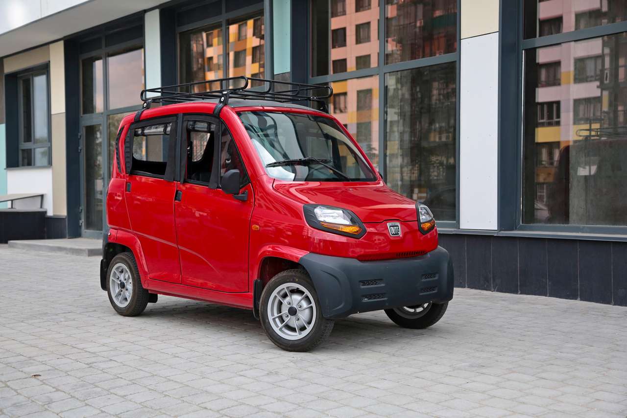 Bajaj Qute