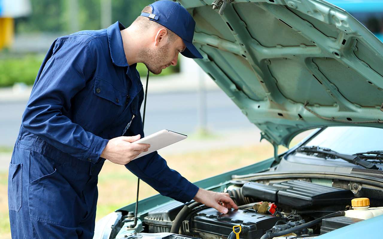 Легальной схемы под названием «пройти техосмотр онлайн» не существует. Только с физическим нахождением вашего авто на на аккредитованной СТО и личным участием специалиста