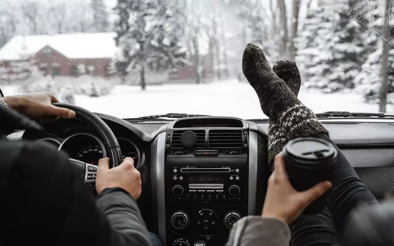 Ледяные ловушки: как не превратить зимнюю дорогу в полосу препятствий