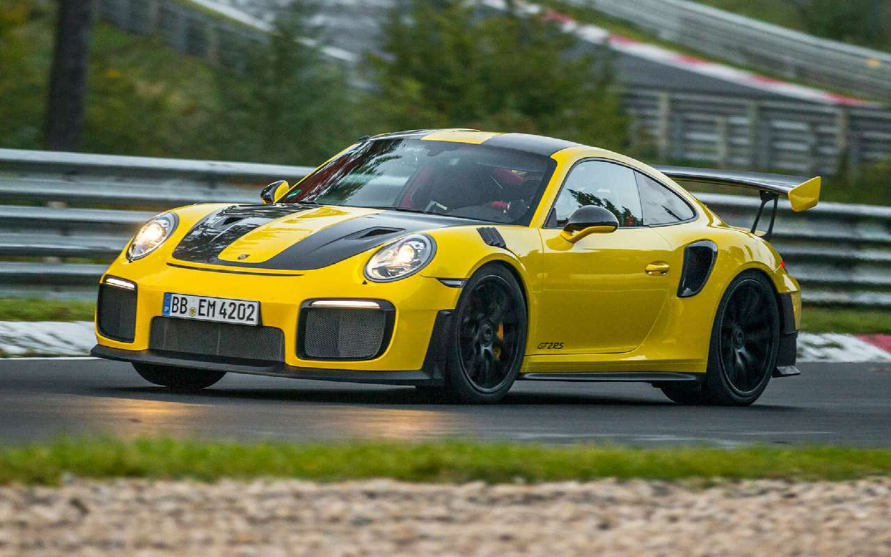 Porsche 911 GT2 RS стал самым быстрым серийным спорткаром Нюрбургринга