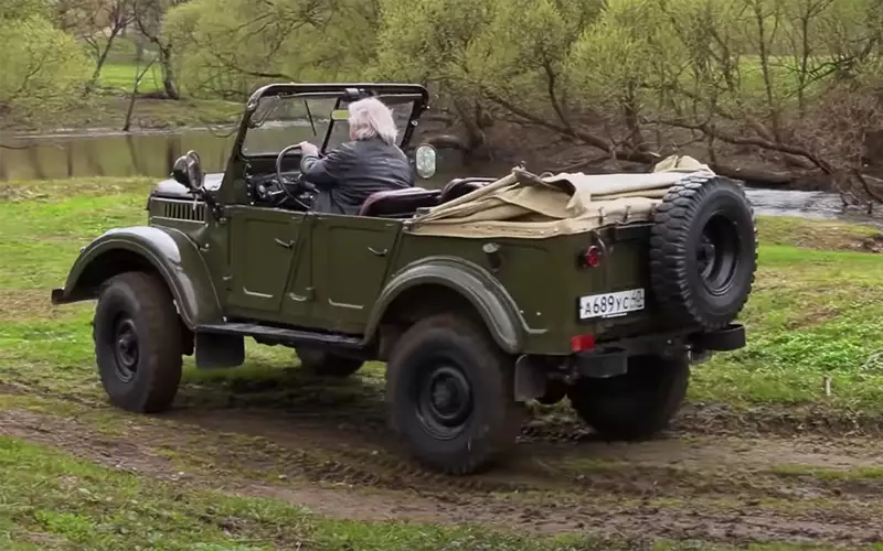 Купить б/у ГАЗ 69 1953-1972 2.1 MT (55 л.с.) 4WD бензин механика в Москве: золот