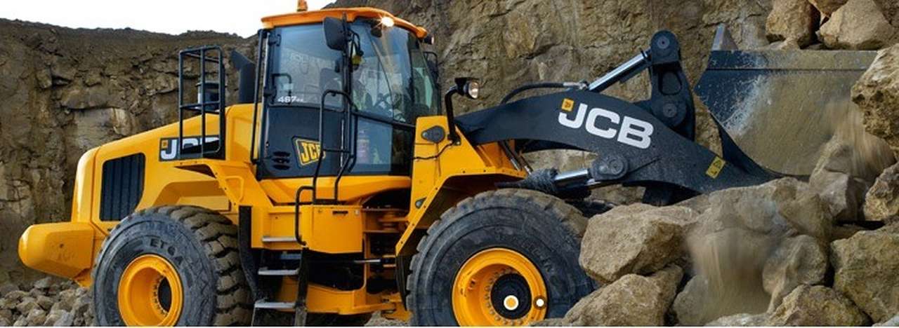 Угнанный в Великобритании трактор «всплыл» в Санкт-Петербурге