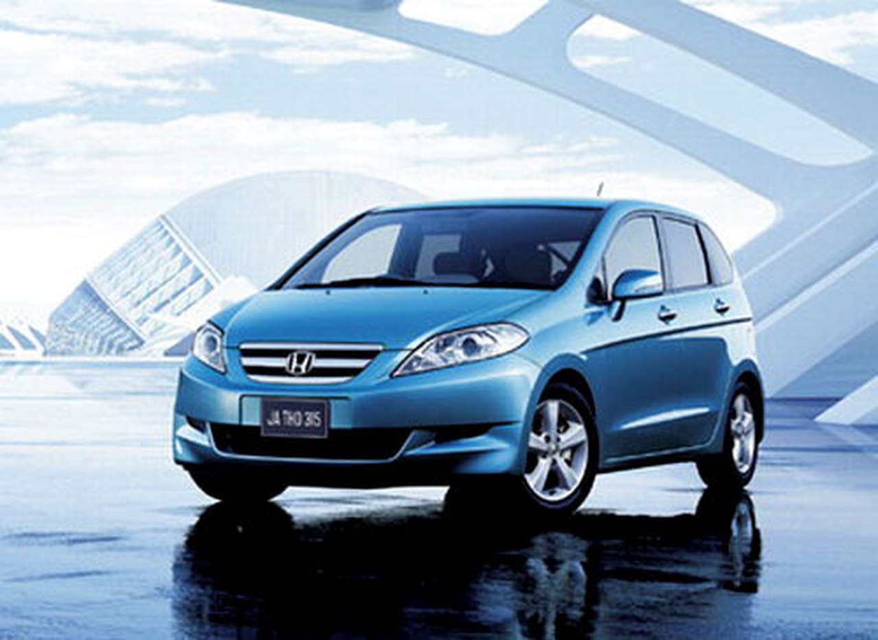 Honda запустила в серию новый минивэн