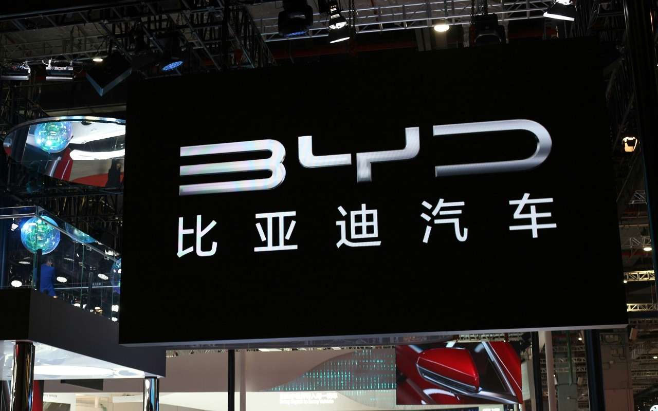 Марка из топ-10 Китая в России представлена седаном, внедорожником и кроссовером