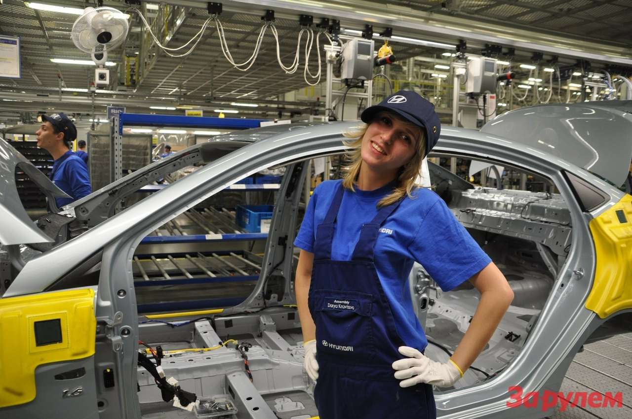 Что за радость рабочим завода Hyundai в Санкт-Петербурге от того, что предприятие на днях назвали лучшим из 26 заводов империи Hyundai Motor Company? Корейским топ-менеджерам достижение, понятно, зачтется, их наверняка премируют. А рабочим-то что с того?