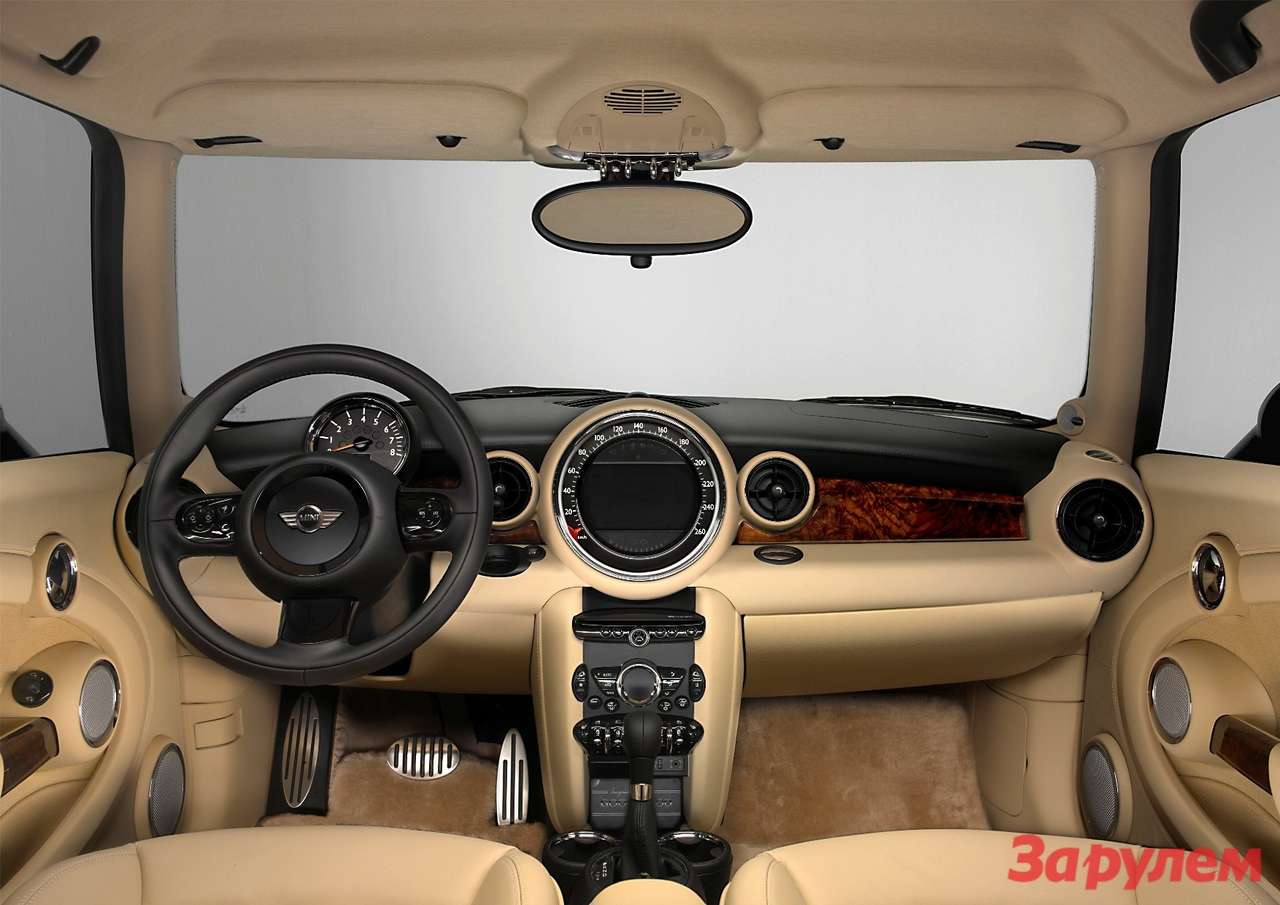 MINI выпустит Cooper S с салоном от Rolls-Royce