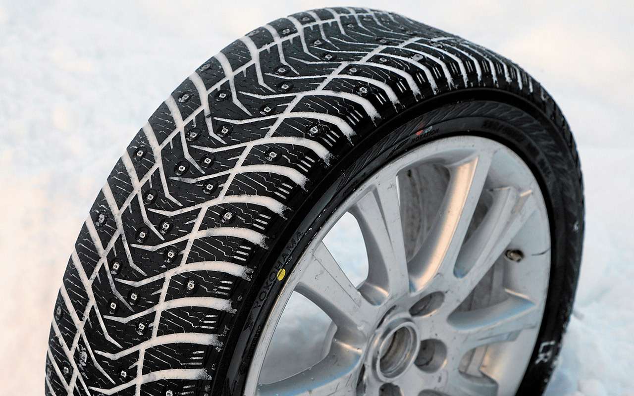 Зимние шины ice. Yokohama ICEGUARD stud ig65. Ig65 Yokohama Prado. Dunlop Ice Touch 225 45 17. Шипованная низкопрофильная резина.