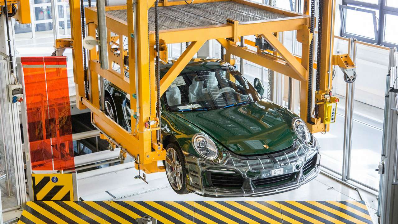 Многая лета: выпущен миллионный Porsche 911