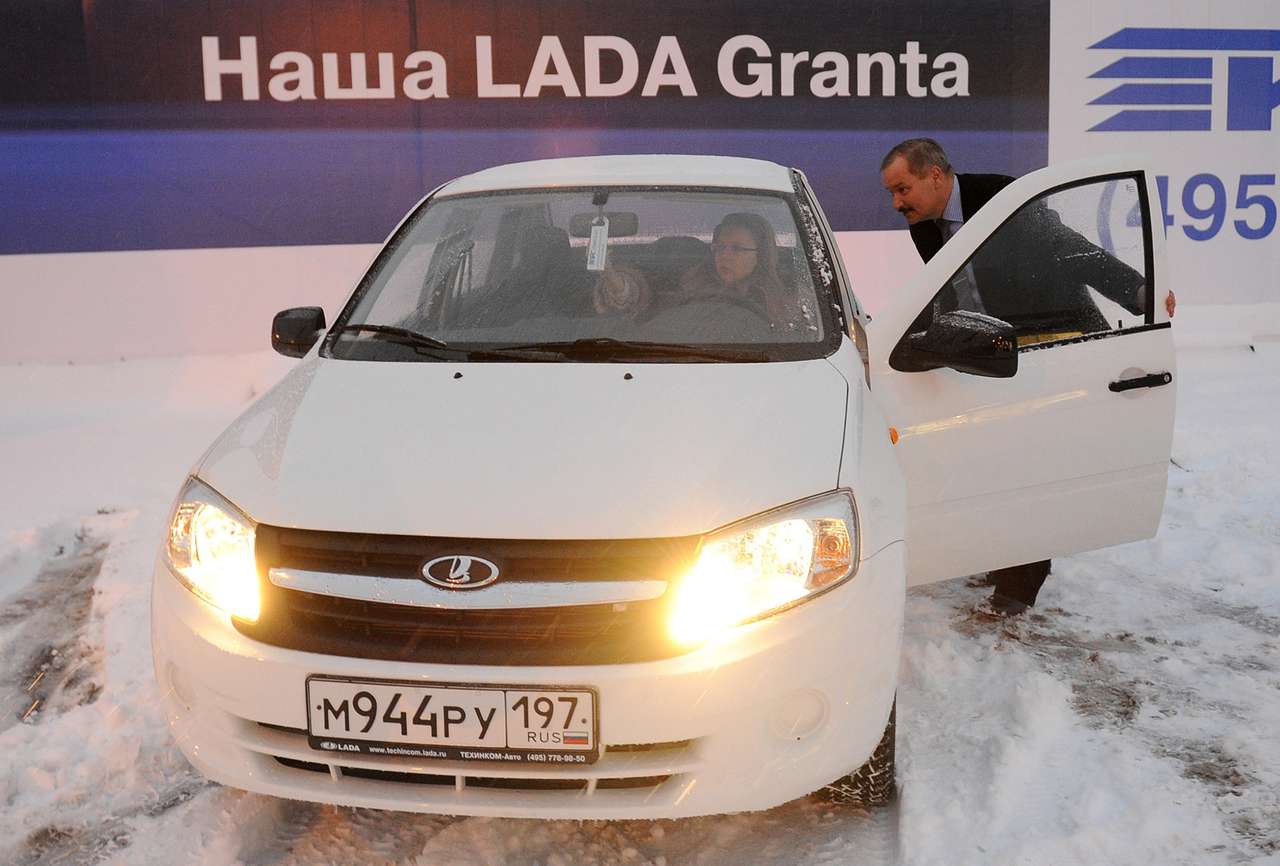 Статистика продаж AEB: рынок расправляет плечи