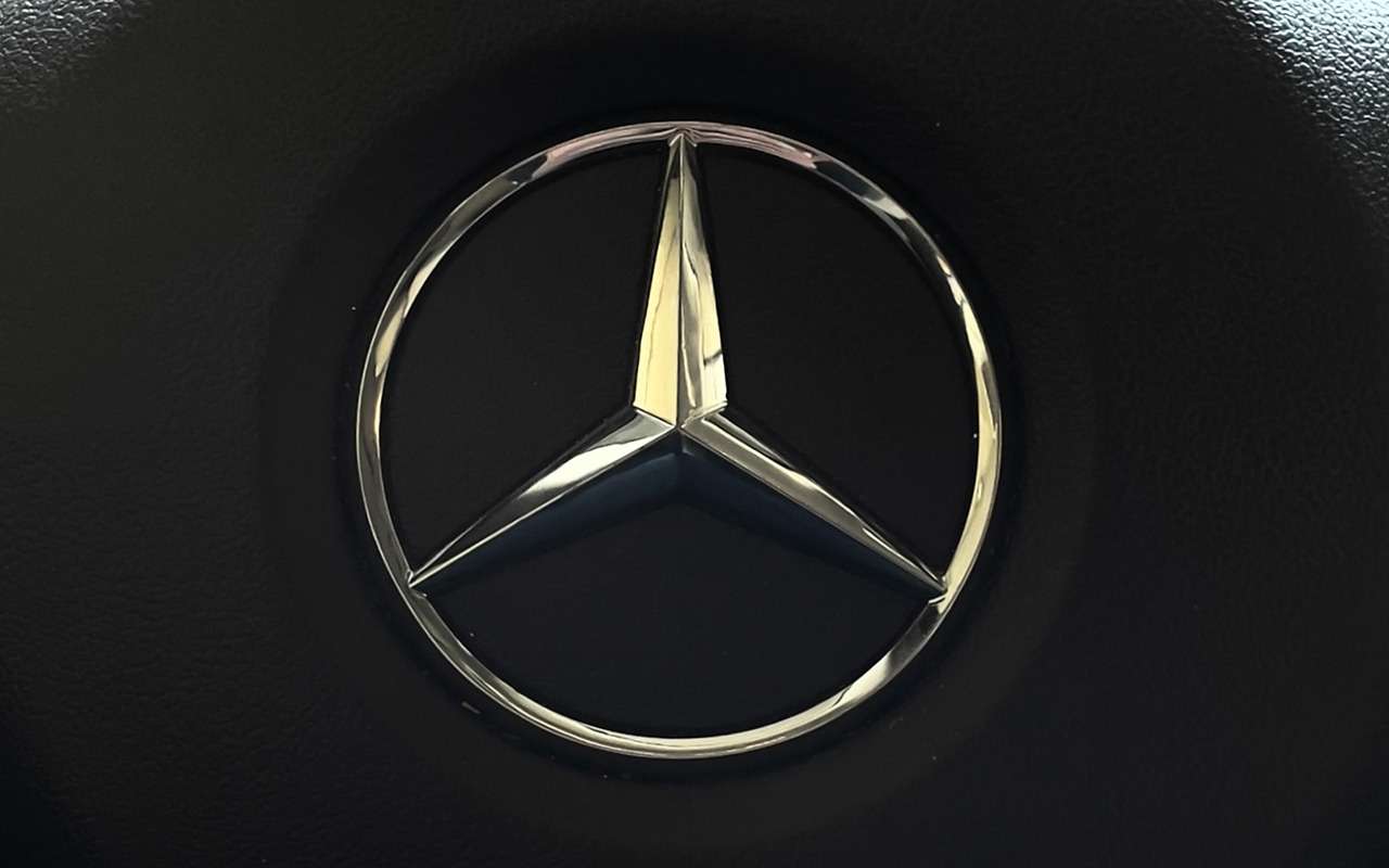 Участникам Формулы-1 ограничили время разработок над новым двигателем до 400 и 500 часов