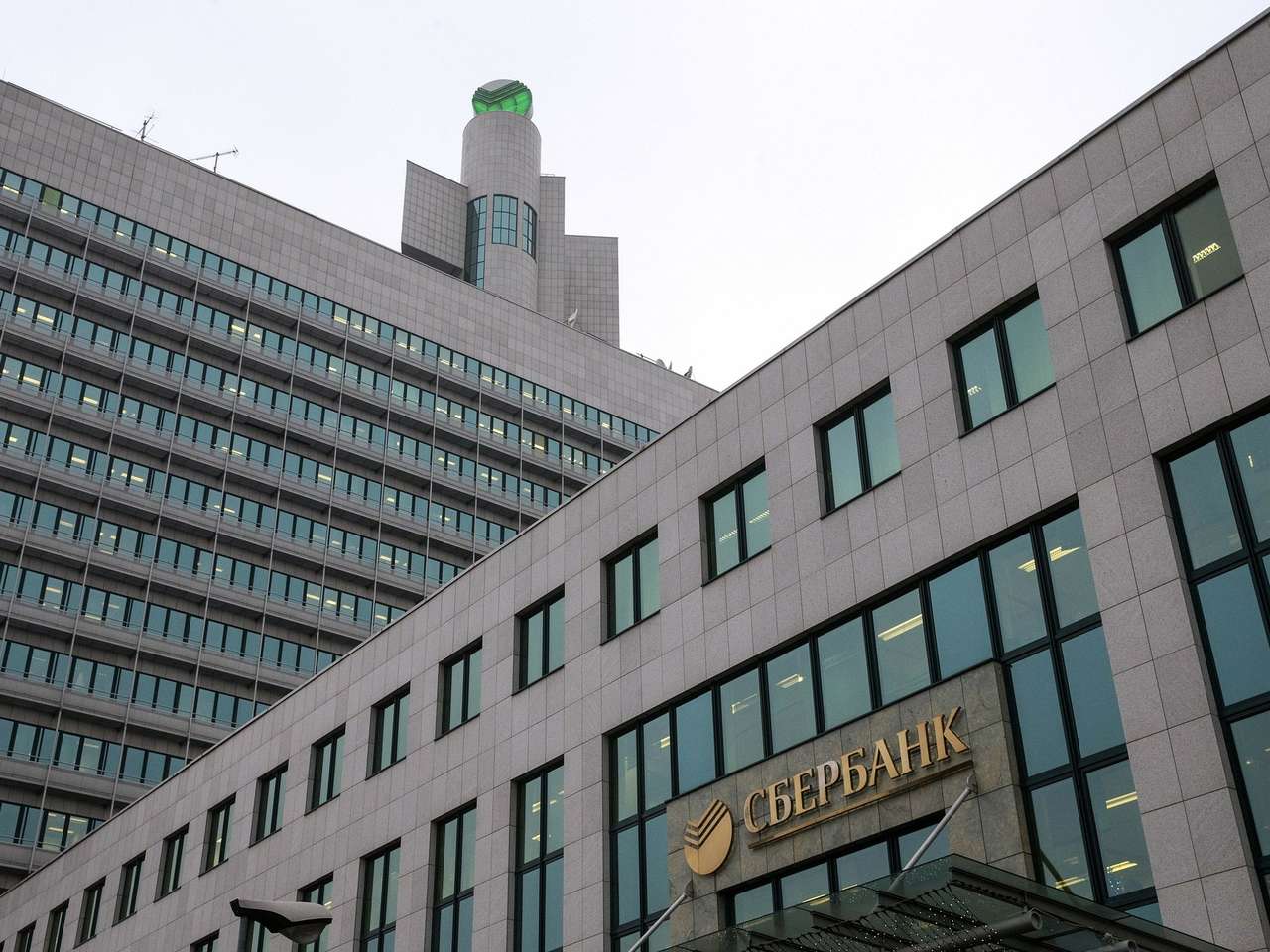 Сбербанк прекратил выдачу автокредитов