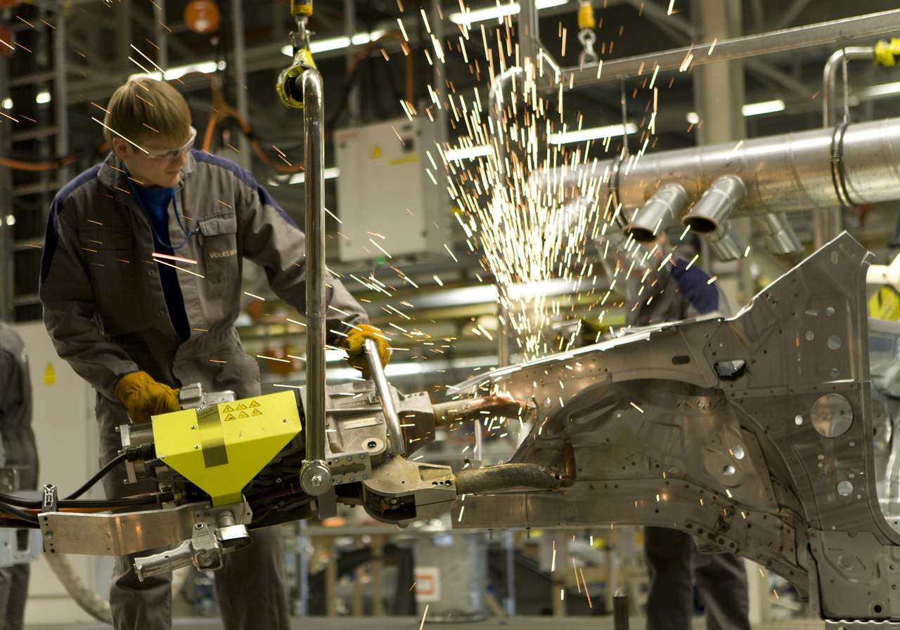 Росстат отчитался о производстве легковых автомобилей в России