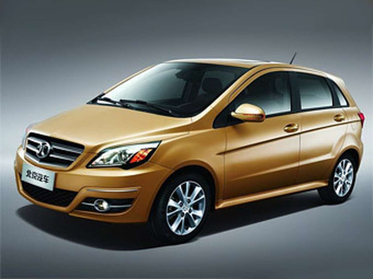Копию Mercedes-Benz B-Class будут продавать в Китае