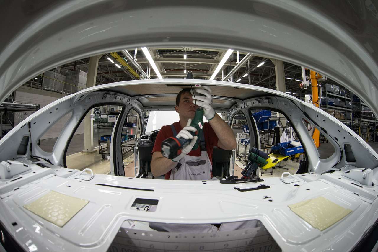 Минэкономразвития проанализировало кризис в автопроме