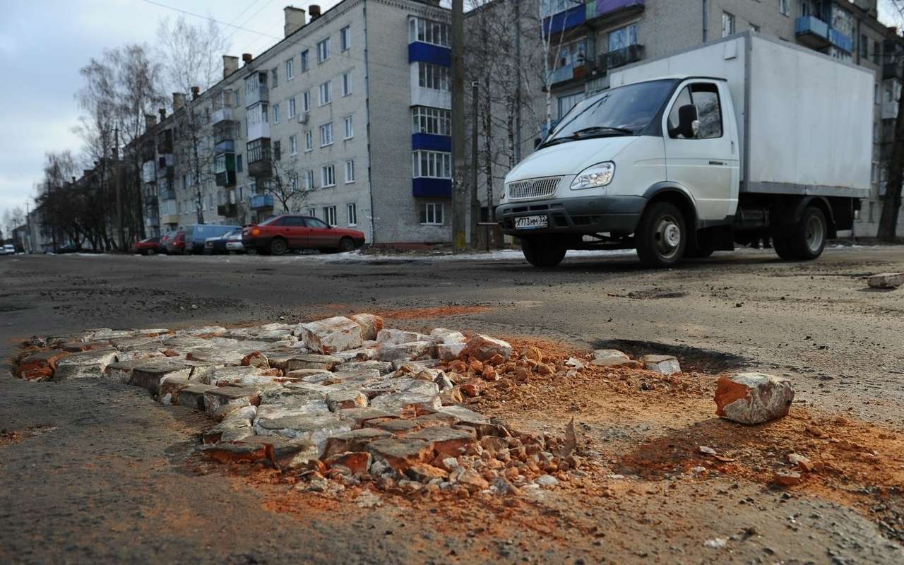Росавтодор не будет запрещать ямочный ремонт по просьбе Мизулиной
