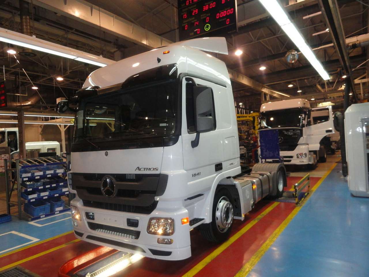 Mercedes Actros начали делать в Турции