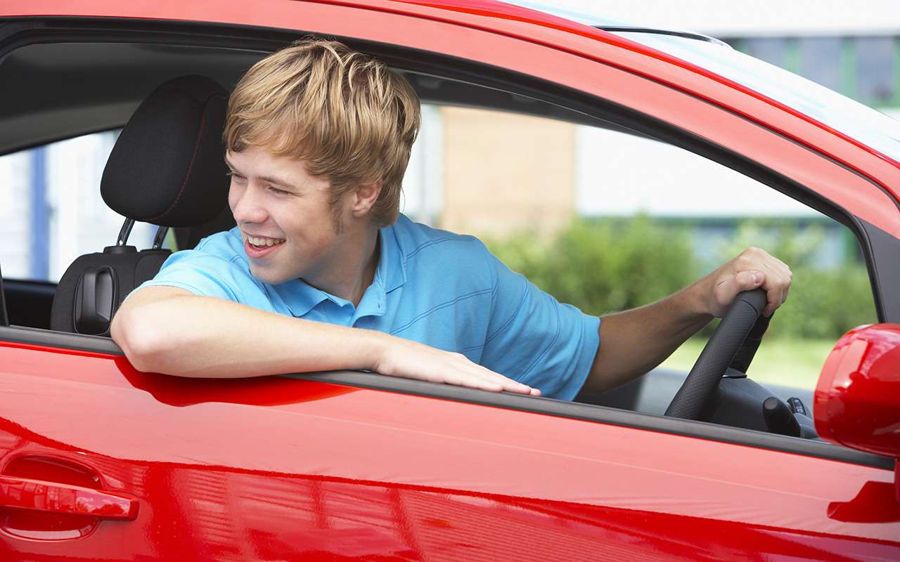 Смекалистый школьник организовал угон двух каршеринговых машин