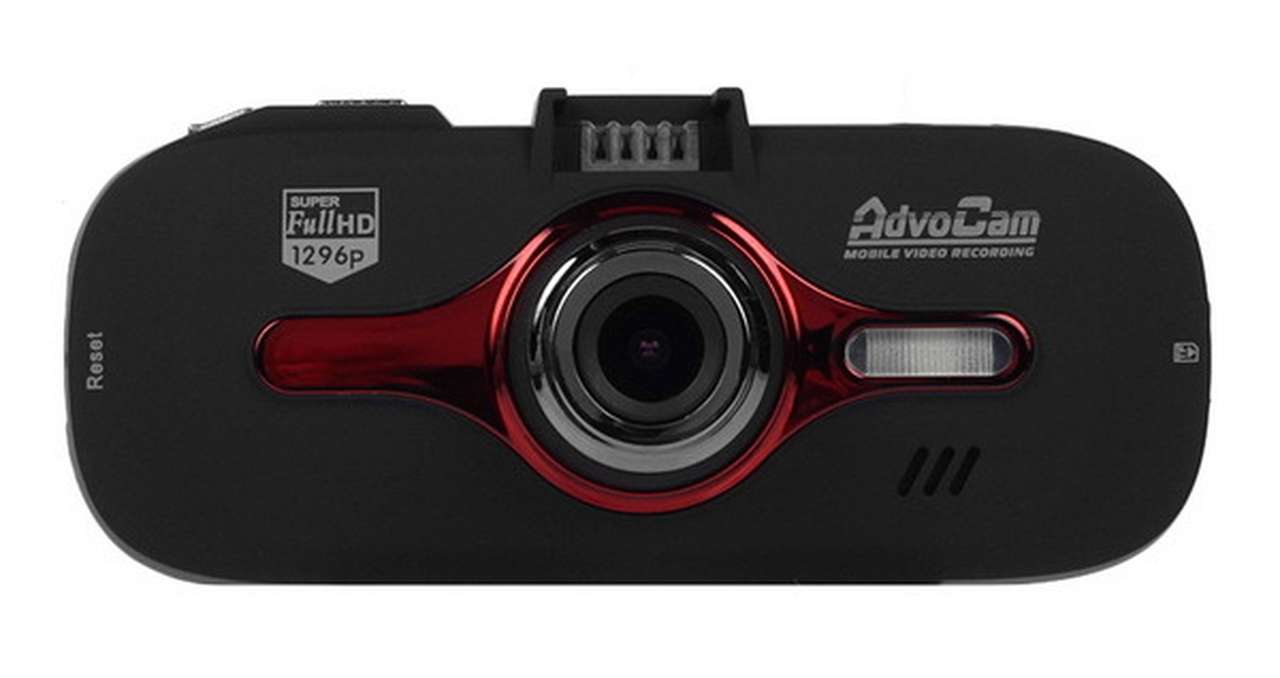 Регистраторы AdvoCam: от бюджетников до самых «умных» флагманов