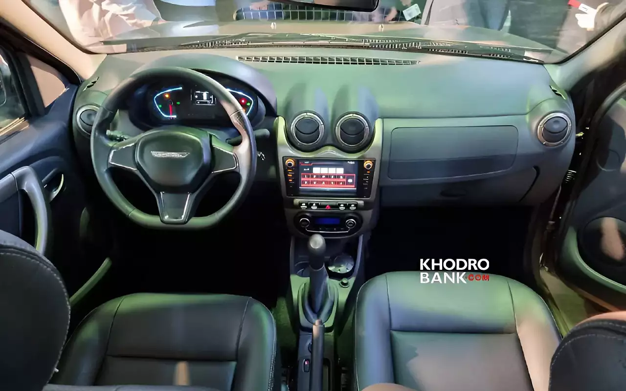 Интерьер Pars Khodro Cadilla P90