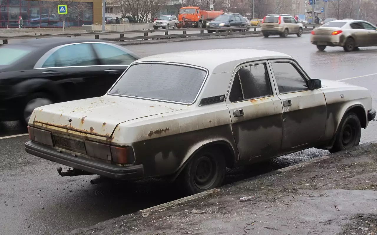 Как проехать по грязи, если вы не на внедорожнике