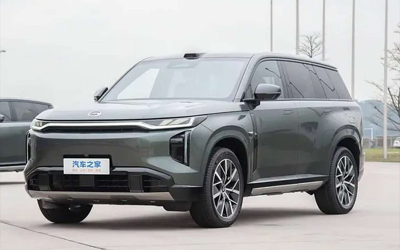 500-сильный экономичный кроссовер привезут в Россию: известна цена